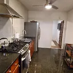 Quiet 3 Bedroom In Private