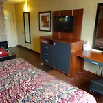 Hotel Ramada By Wyndham Staten Island
