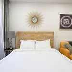 1597-8 Luxury Studio Upper East Side W&D