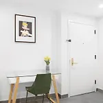 149bk-101 New Construction 2br Private Garden W-d Holiday home