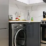 78-2B New Furnished 1Br Wd Walk To Central Park