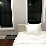 Cozy Cottage In Bronx With Good Bedrooms