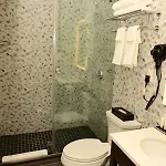 Super 8 By Wyndham Bronx Near Botanical Garden Hotel