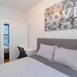 Apartment Corporate Suites On Upper East Side *