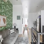 Bushwick 3Br Duplex W Wd Garden Nr L M Nyc-1031