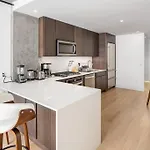 Stunning Penthouse In Chelsea Apartment
