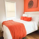 A New Splash Of Color In The Heart Of Queens