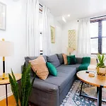 Luxury Oasis In The Heart Of Brooklyn Apartment *