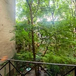 E Village Studio W Renovated Virtual Doorman Nyc-316