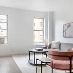 Uws 2br W Elevator Doorman Gym Nr Park Nyc-952 Apartment