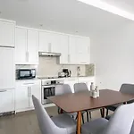 Uws 2br W Elevator Doorman Gym Nr Park Nyc-952 * New York