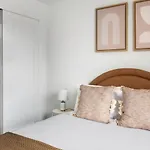 Uws 2br W Elevator Doorman Gym Nr Park Nyc-952 Apartment *