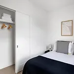Apartment Uws 2br W Elevator Doorman Gym Nr Park Nyc-952 *