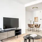 Sutton Place 2br W Gym Pool Nr Rockefeller Nyc-516 Apartment *