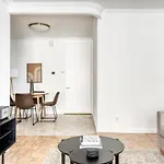 Sutton Place 2br W Gym Pool Nr Rockefeller Nyc-516
