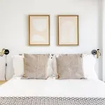 Sutton Place 2br W Gym Pool Nr Rockefeller Nyc-516 Apartment