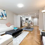 Furnished 3Br Apartment At Upper East Side