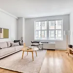Apartment Fidi Jr 1br W Gym Lounge Nr Street Nyc-1136 New York