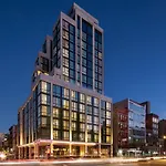 Moxy Nyc Lower East Side Hotel 3*