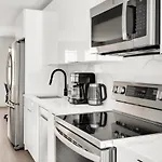 Uws 2Br W Wd Deck Nr Central Park Nyc-773