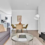 Uws 2Br W Wd Deck Nr Central Park Nyc-773