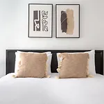 Uws 2Br W Wd Deck Nr Central Park Nyc-773