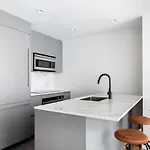 Apartment Ues 1br W Dm Elevator Gym Coworking Spaces Nyc-588 *