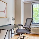 Uws 2Br W Doorman Nr 123 Subway Nyc-812