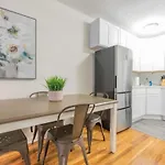 Furnished Studio In Upper East Side