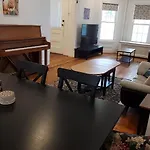 Gorgeous Victorian House!! Entire In Sam's New York