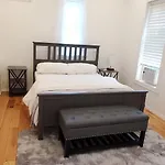 Gorgeous Victorian House!! Entire In Sam's