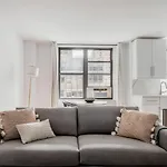 Midtown East 1br W Doorman Nr Grand Nyc-1170 Apartment New York