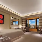 Hotel Four Seasons 5*