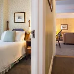 Roger Smith 3* New York