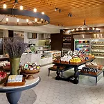Hotel Hilton Midtown 4*