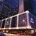 Hilton Midtown 4*