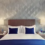 Hotel Artezen 4*