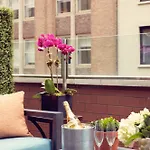 Hotel Artezen 4*