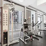 Beautiful 2Bd With A Gym Near Times Square