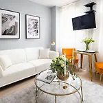 Luxurious 1Bd Apartment Steps From Times Square