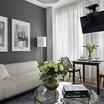 Stylish 1Bd Near Bryant Park With Washer And Dryer