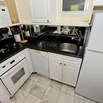 Amazing 3 Bedroom Apartment Near Times Square