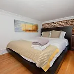 Amazing 3 Bedroom Apartment Near Times Square