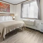 Hotel Highbridge 3*