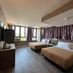 Hotel Regal & Laguardia 3*