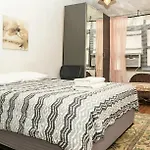 Marvelous 3Br In Nyc!