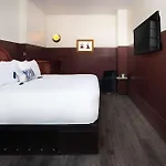 Hotel Civilian 4*