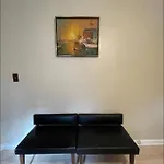 Cozy Private Bedroom: 15 Min To Jfk/ 20 Min To Lga