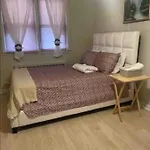 Cozy Private Bedroom: 15 Min To Jfk/ 20 Min To Lga