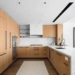 The Ralph Lane Ave Guest House In Brooklyn